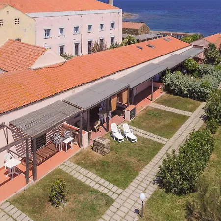 Relax Oasis Between Sea&nature By Host Hero Διαμέρισμα *